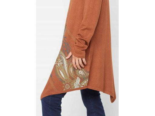 B.P.C Bluzka dzianinowa asymetryczna z golfem i nadrukiem ^36/38