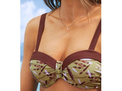 B.P.C bikini na fiszbinach z bokserkami 42 (80E).