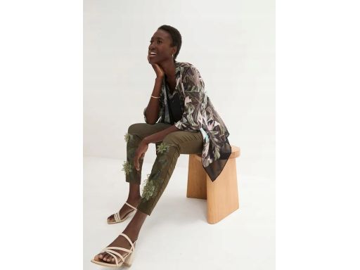 B.P.C wdzianko narzutka szyfonowe we wzory 40.