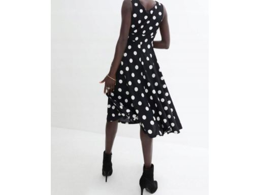 B.P.C sukienka dżersejowa w groszki ^52/54