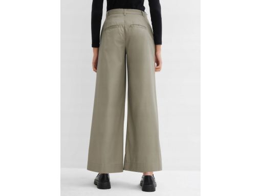 B.P.C spodnie Marlena khaki z asymetrycznym zapięciem r.46