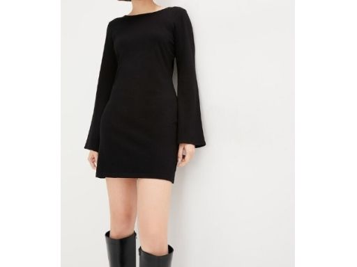 B.P.C sukienka dzianinowa krótka z wiązaniem r.40/42