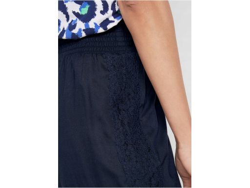 B.P.C wiskozowe haremki z koronką 36.