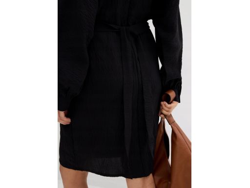 B.P.C sukienka czarna strukturalna z wiskozy 44.