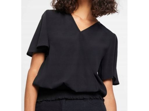 B.P.C bluzka czarna z elastyczną gumą na dole ^36