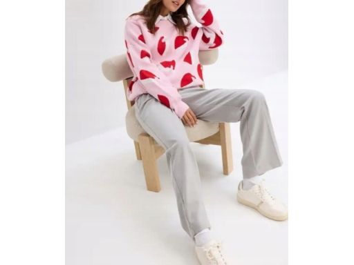 B.P.C sweter dzianinowy różowy w czapki mikołaja świąteczny r.44/46