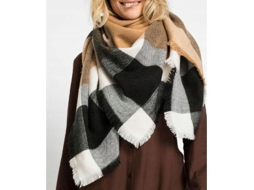 B.P.C chusta dzianinowa w dużą kratę r.one size