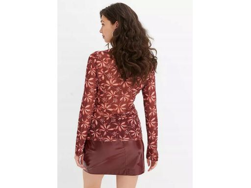 B.P.C bluzka siateczkowa z nadrukiem 48/50.