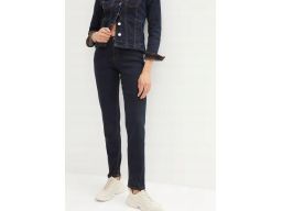 B.P.C damskie jeansy ciemne ze strechem 54.