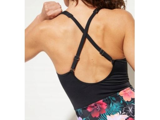 B.P.C kostium jednoczęściowy z wycięciem we wzór z efektem 2w1 r.38