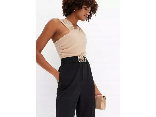 B.P.C kombinezon czarny z beżową górą połyskującą r.44/46