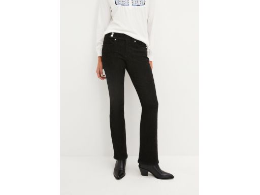 B.P.C czarne jeansy bootcut ^36