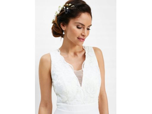 B.P.C długa sukienka szyfonowa z cekinami ecru śmietankowa r.44