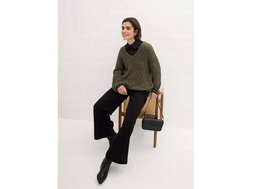B.P.C Sweter z przędzy boucle zielony khaki ^44/46