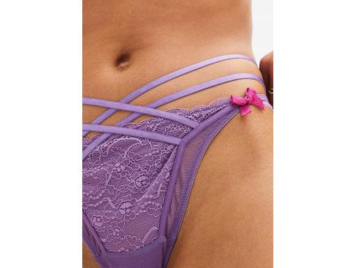 B.P.C fioletowe stringi koronkowe z ozdobnymi paskami ^48/50