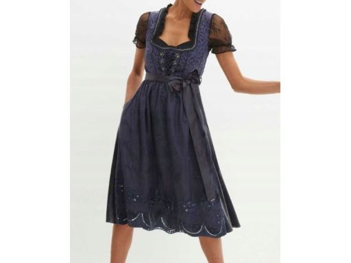 B.P.C. czarna sukienka ludowa w cętki z fartuchem z koronki 50.