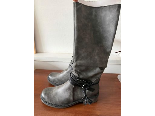 B.P.C kozaki szare z troczkami i dżetami r.38