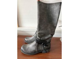 B.P.C kozaki szare z troczkami i dżetami r.38