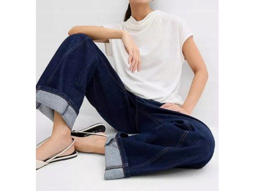 B.P.C bluzka śmietankowa krepowana 40/42.