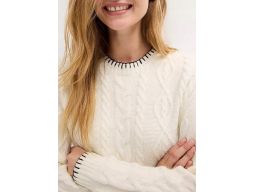 B.P.C sweter śmietankowy z czarną nitką z wełną r.44/46