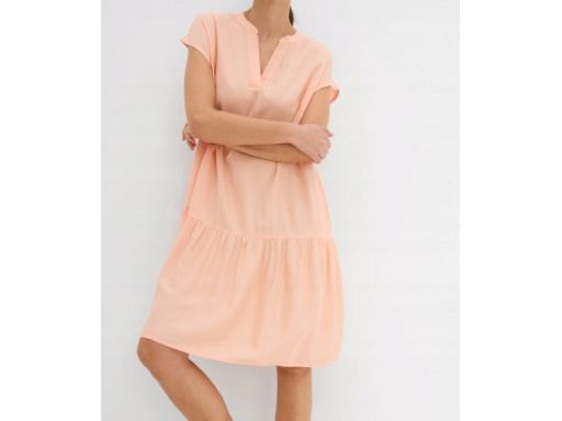 B.P.C sukienka morelowa z wiskozy 40.