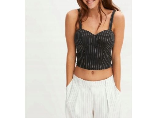 B.P.C krótki top gorsetowy czarny w cienkie paseczki r.36