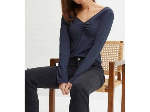 B.P.C granatowa bluzka z koronką w dekolcie r.36/38