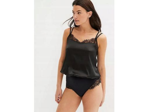 B.P.C. body czarne ze stringami i koronką ^36/38