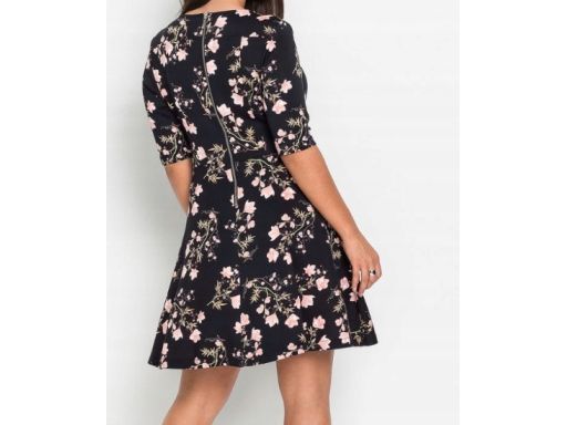 B.P.C sukienka czarna w kolorowe kwiaty rozkloszowana 38.