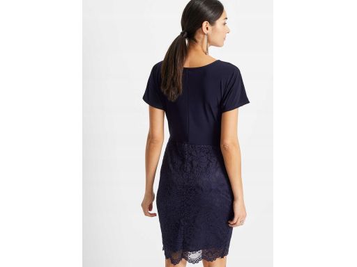 B.P.C sukienka ołówkowa z koronką granat 36/38.