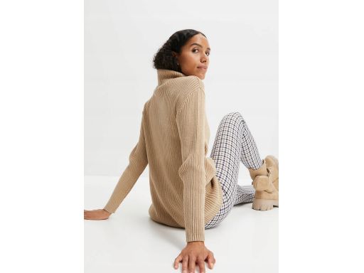 B.P.C golf beżowy prążkowany r.48/50