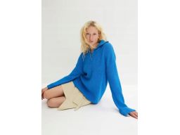 B.P.C sweter niebieski ze stójką ^36/38