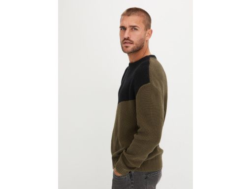 B.P.C sweter męski trójkolor r.XL