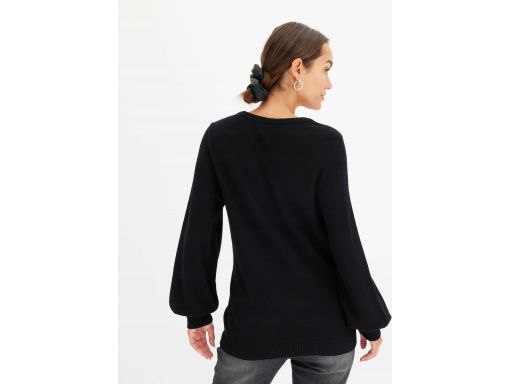 B.P.C sweter świąteczny czarny w serek z nadrukiem 3D 40/42.