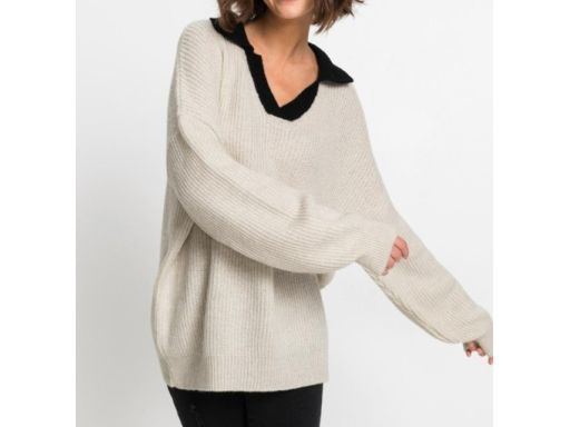 B.P.C sweter beżowy z czarnym kołnierzykiem 40/42.