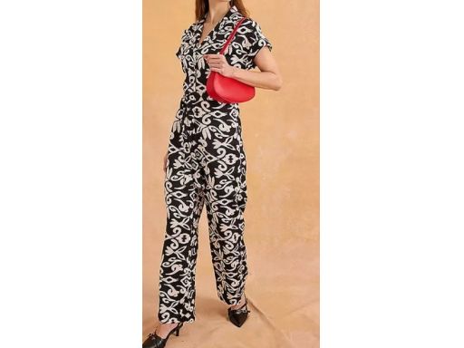 B.P.C kombinezon czarny z białym wzorem 40.