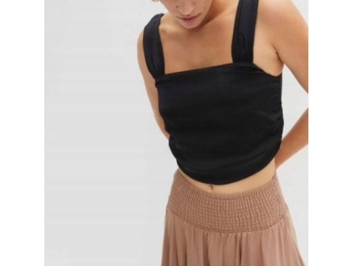 B.P.C top krótki satynowy elegancki r.40