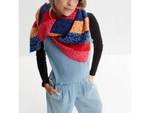 B.P.C Chusta dzianinowa szalik kolorowa we wzory r.uniwersalny