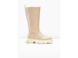 B.P.C kozaki beżowe na grubej podeszwie r.39