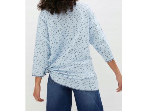B.P.C bluzka niebieska z wiązaniem wzory 36/38.