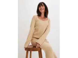 B.P.C sweter beżowy dekolt karo prążkowany 52/54.