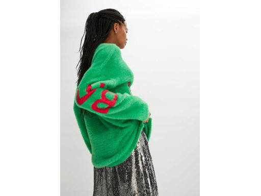 B.P.C włochaty zielony sweter z czerwonym napisem ^36/38