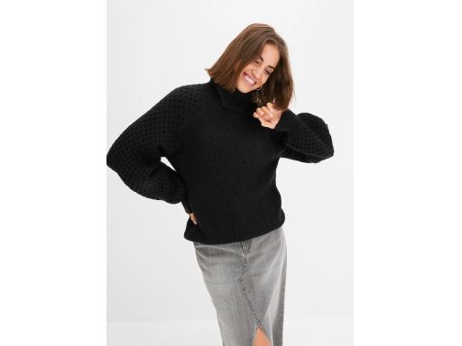 B.P.C sweter z golfem czarny 40/42.