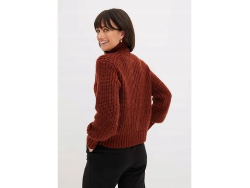 B.P.C sweter loose fit brązowy ze stójką r.44/46