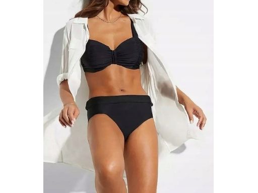 B.P.C bikini balkonetka czarne z marszczeniem z figami r.46(90D)