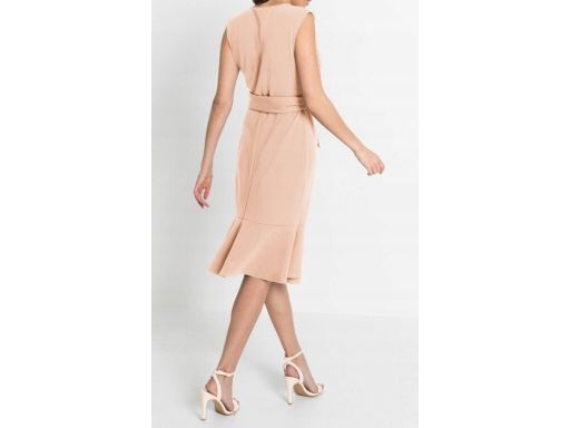 B.P.C jasnoróżowa sukienka kopertowa z falbanką ^40/42