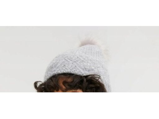 B.P.C szara czapka z wywinięciem i z pomponem z eko futerka r.one size