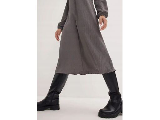 B.P.C długa sukienka szara strukturalna krepowana 52/54.