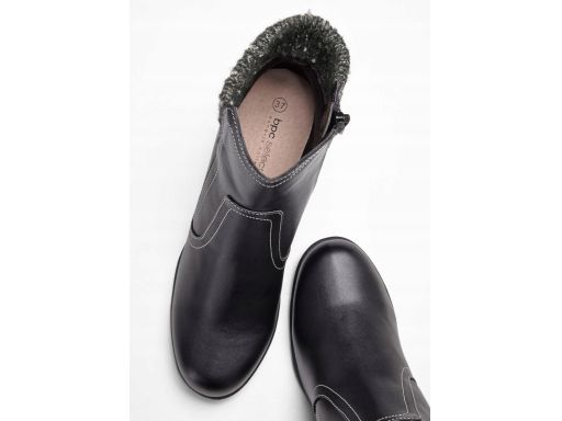 B.P.C czarne botki na obcasie ^38