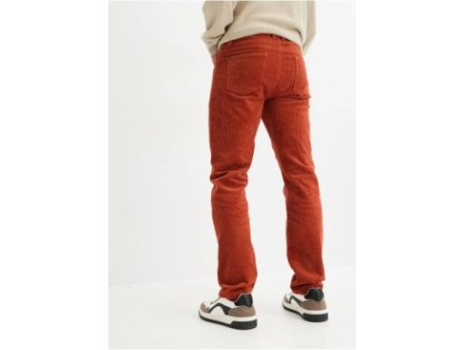 B.P.C rude męskie spodnie sztruksowe 60